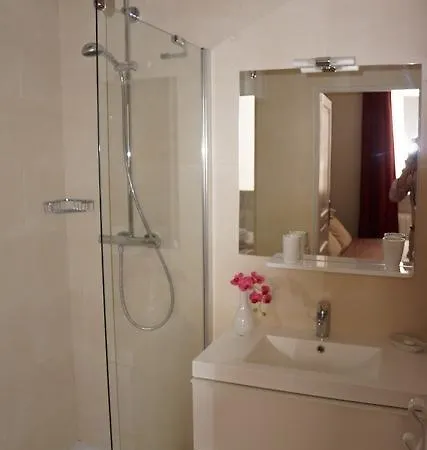 Apartment Rolland *